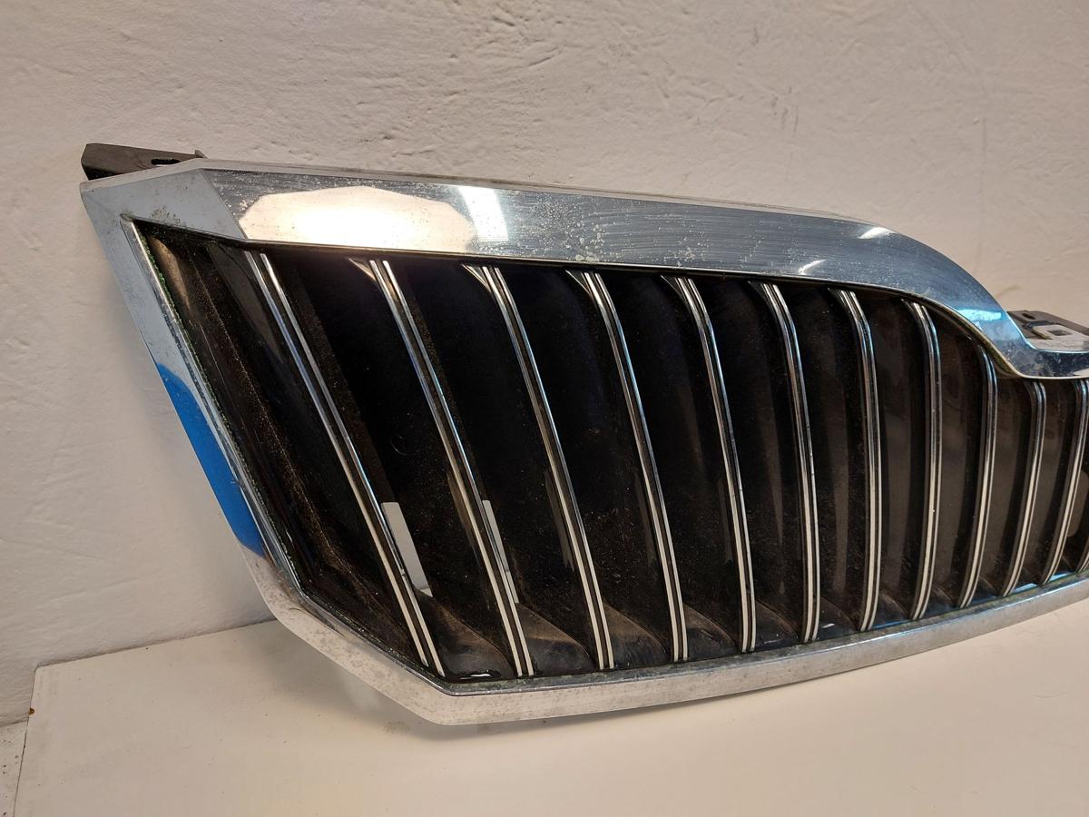 Skoda Superb 3T Grill Kühlergrill Frontgrill OE Kühlergitter Bj 2013 bis 2015