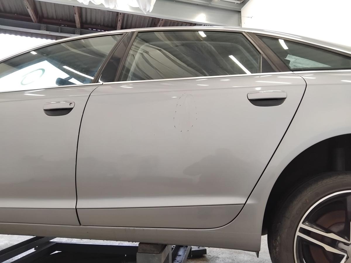Audi A6 4F Limousine T&uuml;r hinten links LY7H Akoyasilbermetallic BJ2006