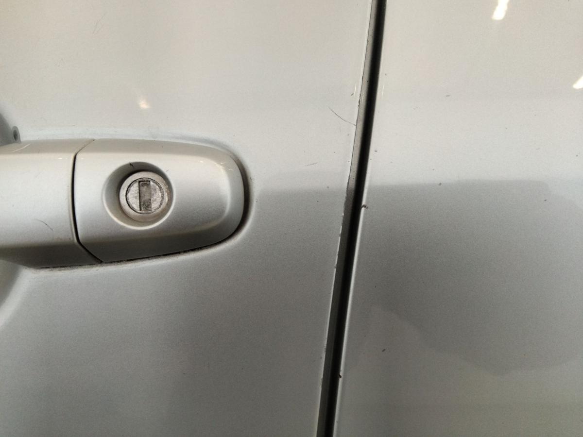 Toyota Rav4 3 original Tür vorn links Fahrertür classic silbermet. 1F7 BJ2010