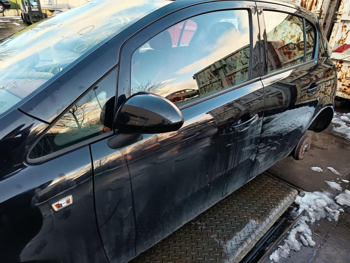 Opel Corsa D original T&uuml;r vorn links Fahrer Z20R Saphirschwarz Bj 2009