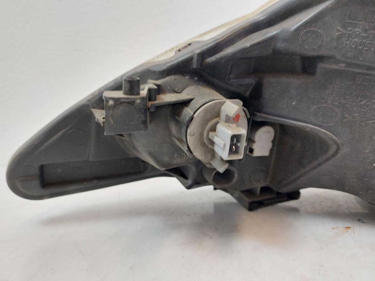 Peugeot 107 Typ P Scheinwerfer rechts Hauptscheinwerfer Lampe Trübung Valeo OE