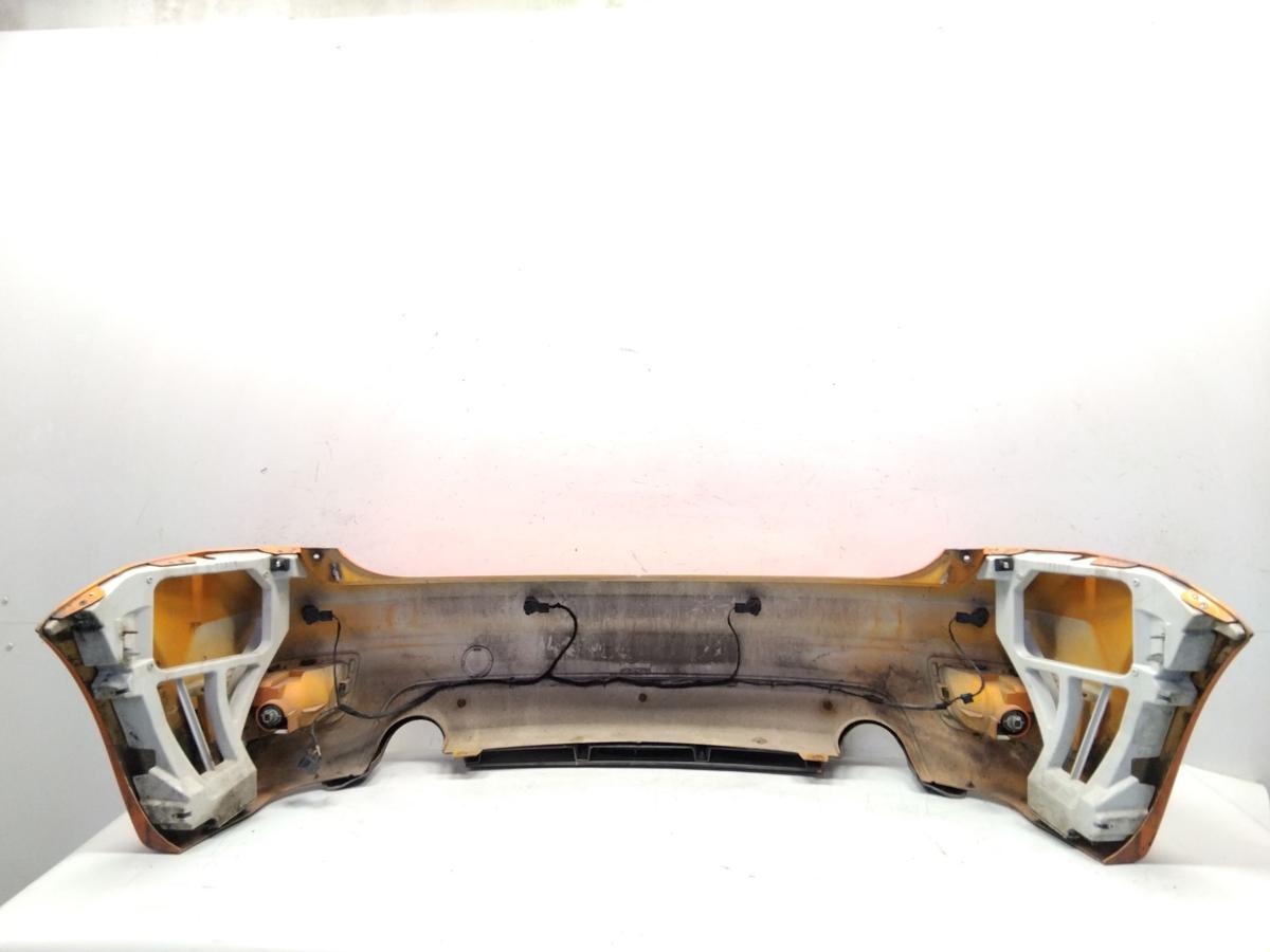 Ford Focus 2 ST original Sto&szlig;f&auml;nger Sto&szlig;stange hinten mit PDC Bj.2007 orangemetallic