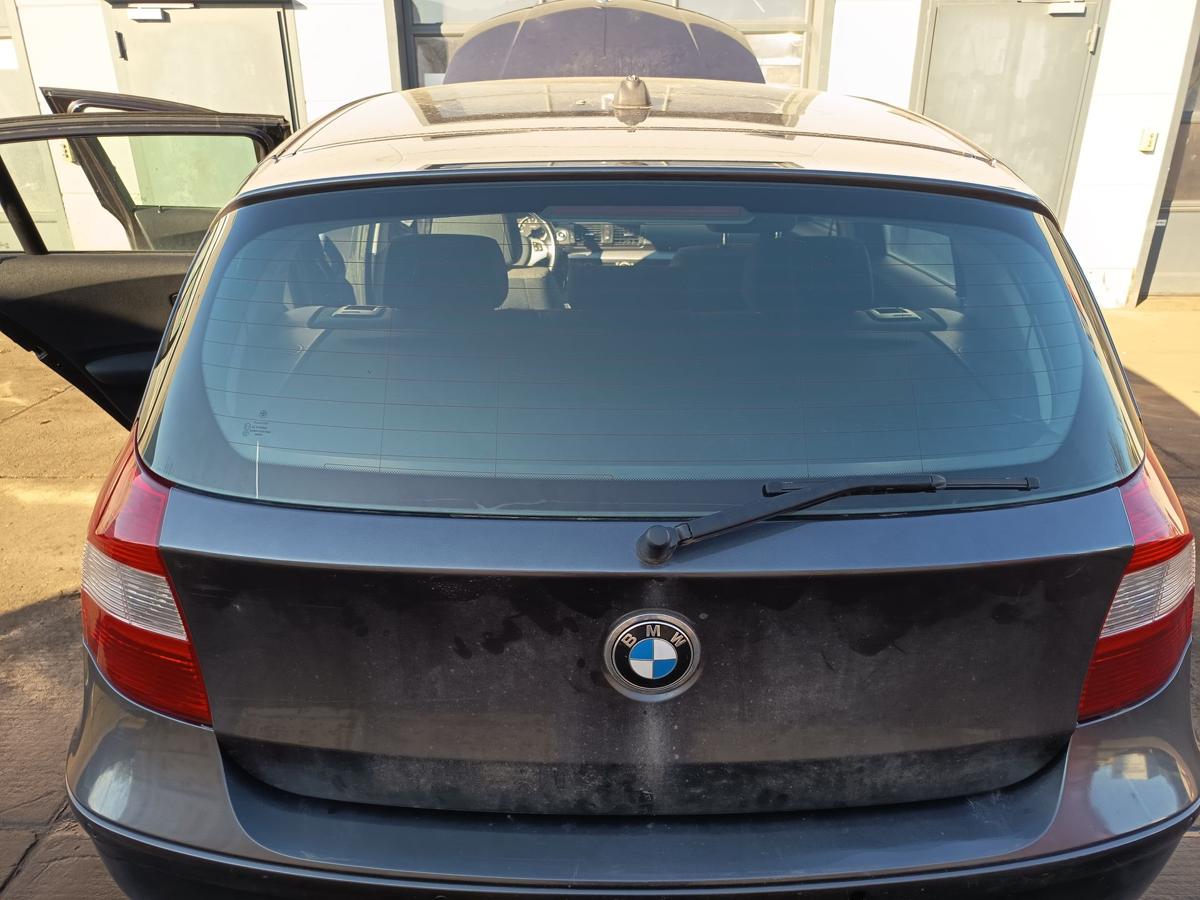 BMW E87 original Heckklappe mit Scheibe A22 Sparkling graphite Bj 2005