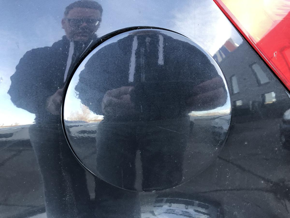 Kia Venga YN Tankklappe Tankdeckel Tankverschlusskappe 9F Stone Black Perl