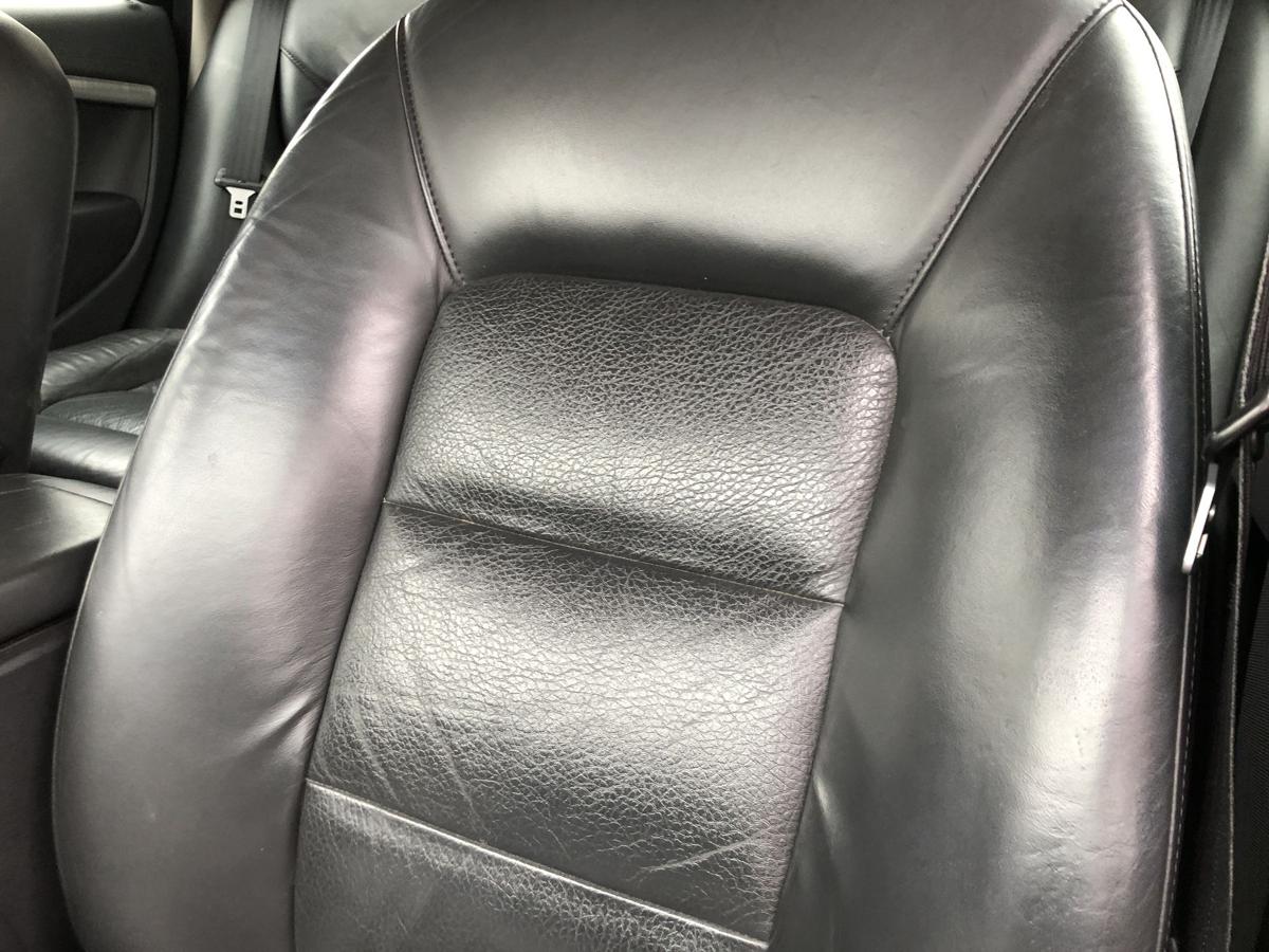 Volvo V70 Typ B Sitz vorn links Fahrersitz Vollleder schwarz ohne Heizung