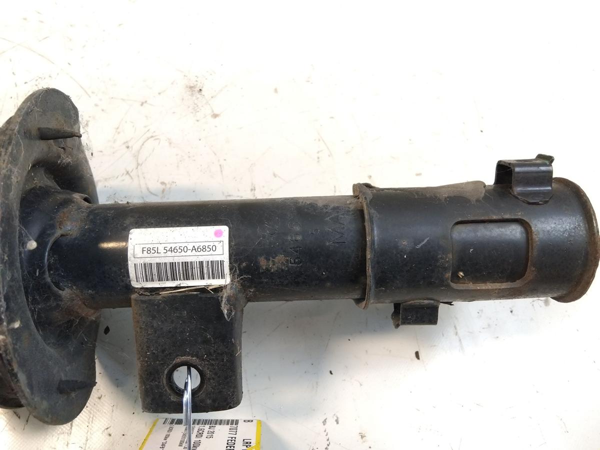 Hyundai i30 Kombi GD original Federbein Vorderachse links 1.6CRDi 100kw BJ2015