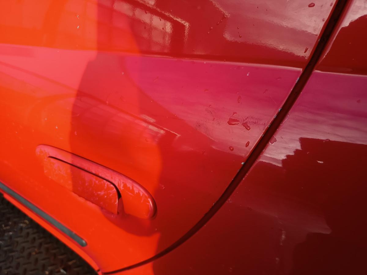 Toyota Yaris XP10 original T&uuml;r hinten links Fond 3P0 Vulkanrot Bj 2001