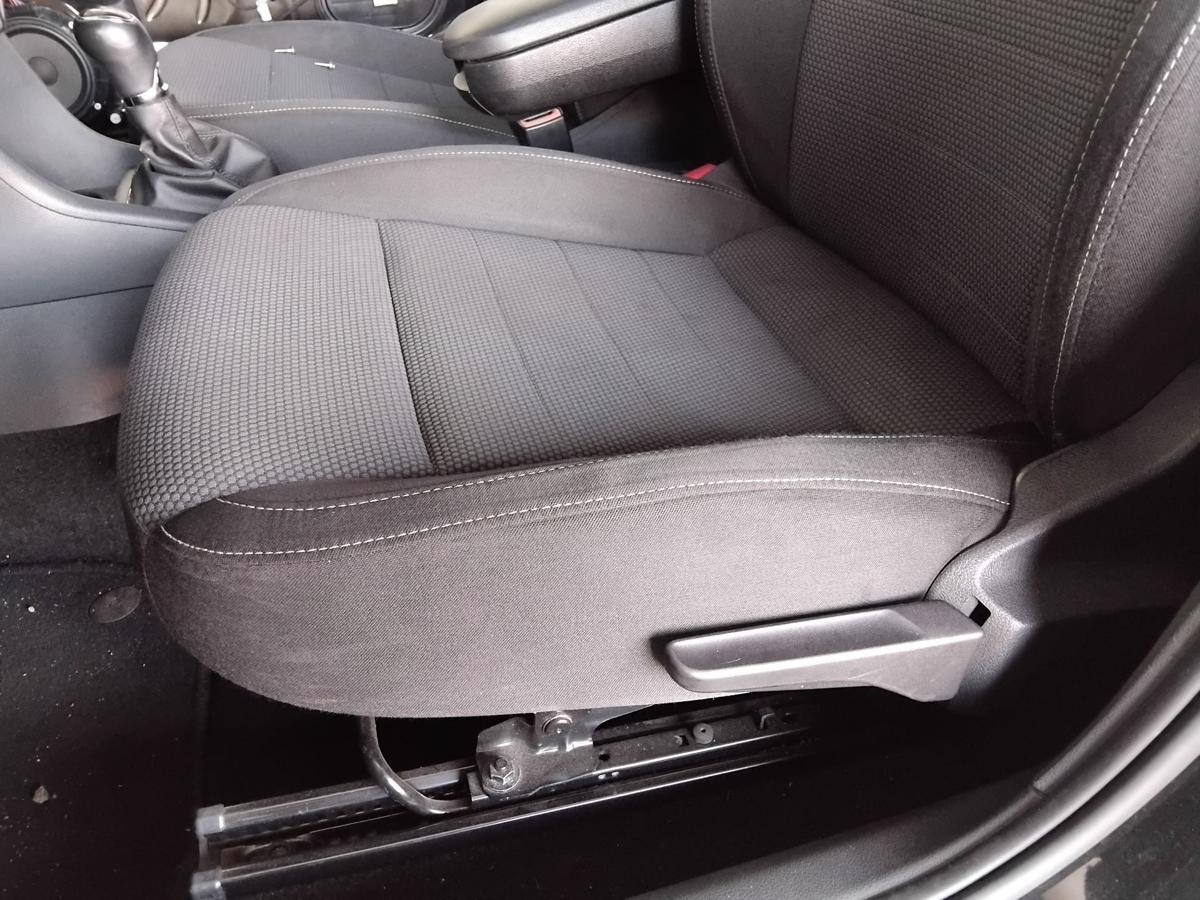Skoda Rapid NH orig Sitz vorn links Fahrersitz Stoff dunkelgrau beheizt BJ2013