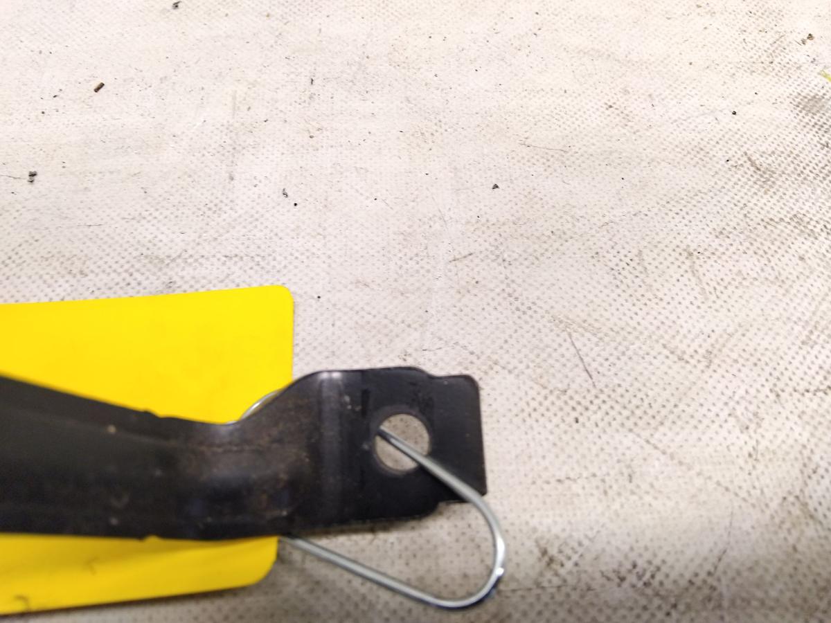 Audi A3 8P Sportback original Gurtschlo&szlig; vorn rechts Bj.2013