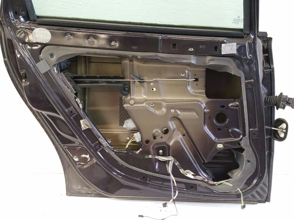 Citroen C5 Typ_R Bj.05 Tür hinten links hintere Fahrertür schwarz EFB Kombi