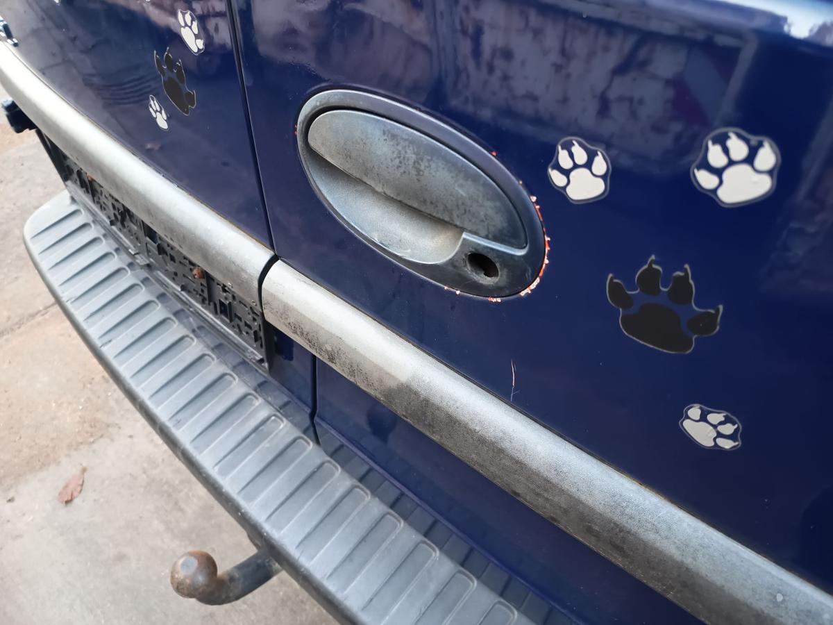 Opel Combo Kastenwagen original Heckfl&uuml;gelt&uuml;r rechts 20Z Royalblau Bj 2002