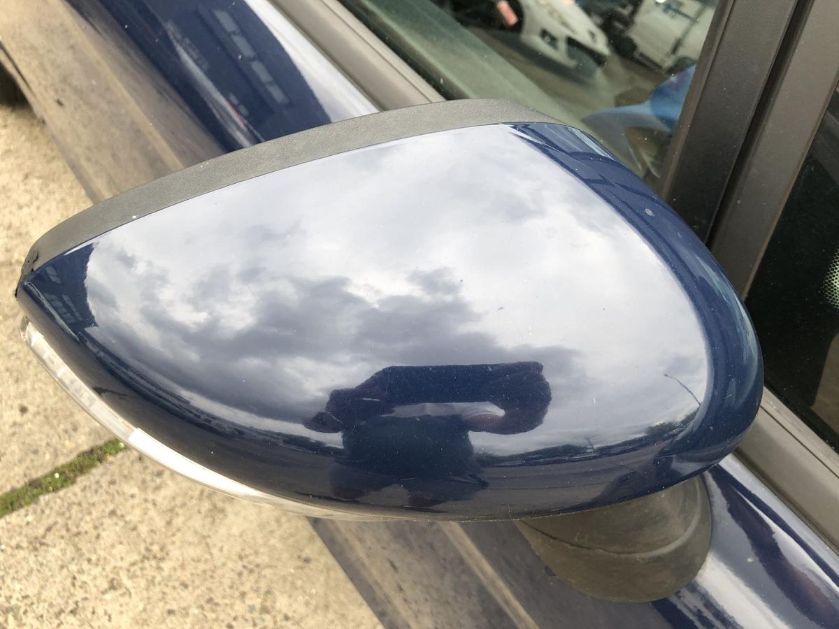 Ford Fiesta JA8 Kotflügel vorn rechts Beifahrerseite Blazer Blau
