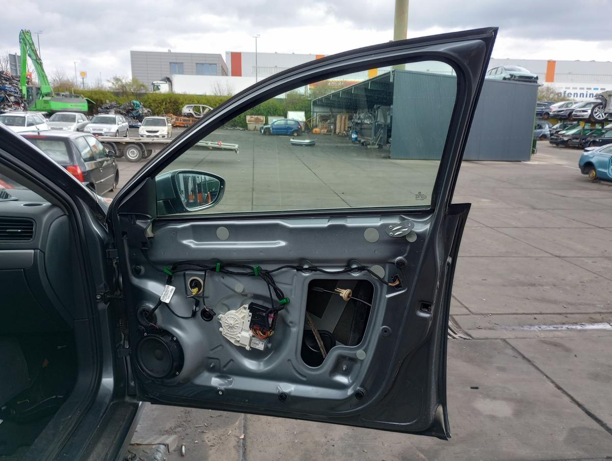 VW Jetta VI orig Fensterhebermotor vorn rechts Beifahrer 561959702C Bj 2016