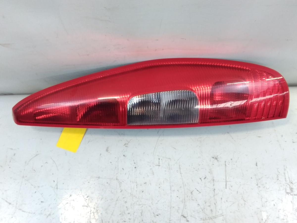 Mitsubishi Colt Z30 original Rückleuchte Heckleuchte rechts 5-türig BJ2004