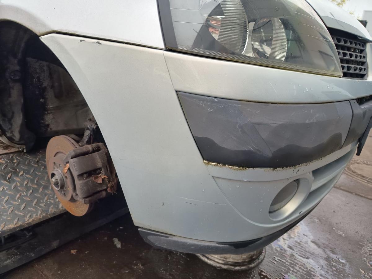 Renault Clio II original Sto&szlig;stange vorne MV632 Grey Boreal Baujahr 2001