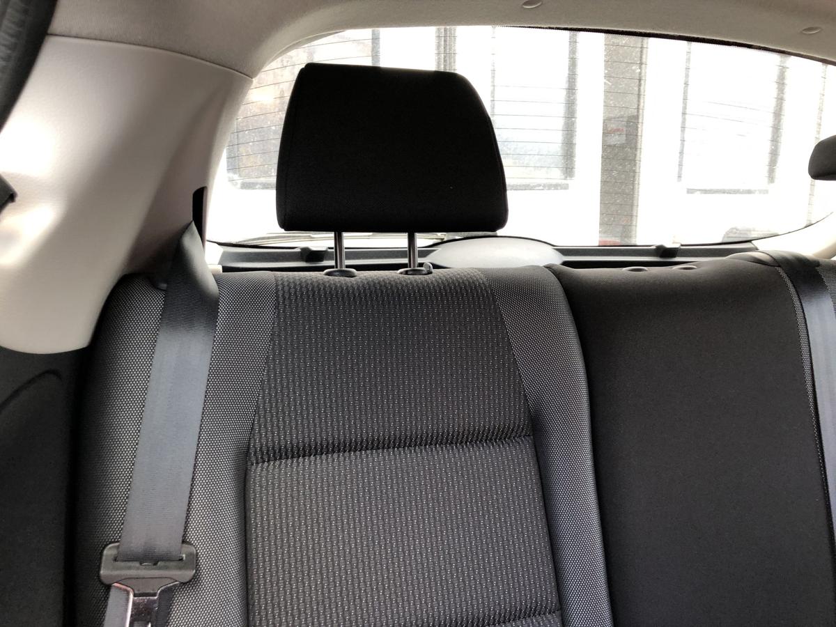 Peugeot 207 WA WC R&uuml;cksitzbank R&uuml;ckbank Sitzbank hinten nur f&uuml;r 3 t&uuml;rer