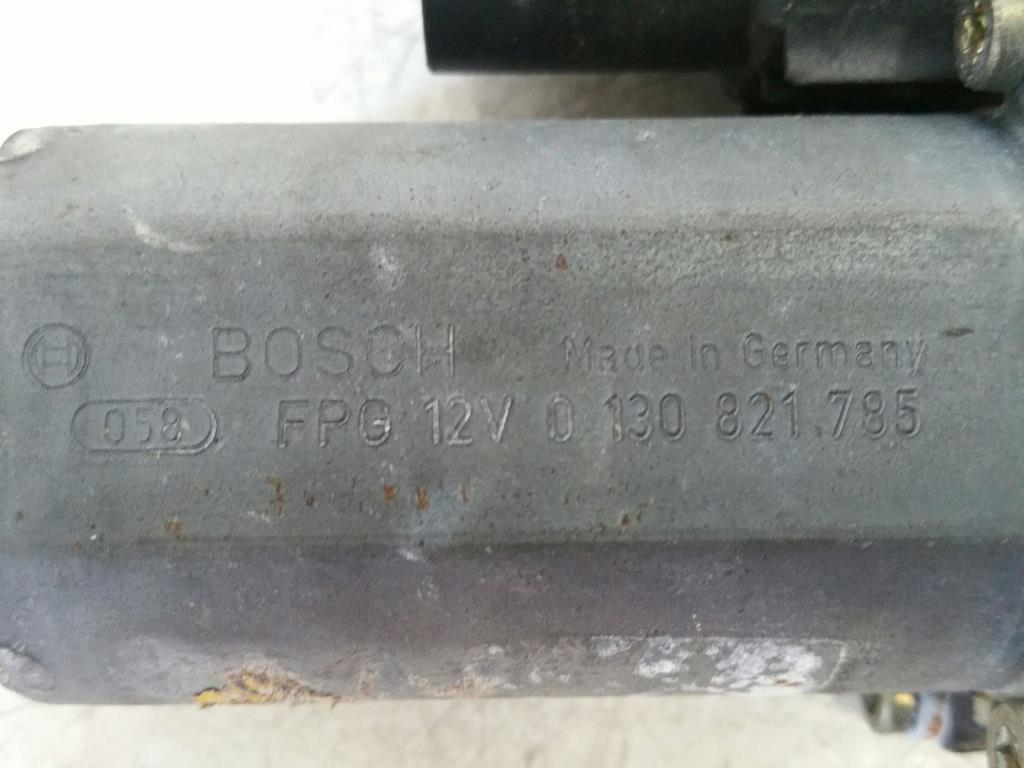 Audi A6 4B Bj.00 orig. Fensterhebermotor hinten rechts 0130821785 BOSCH