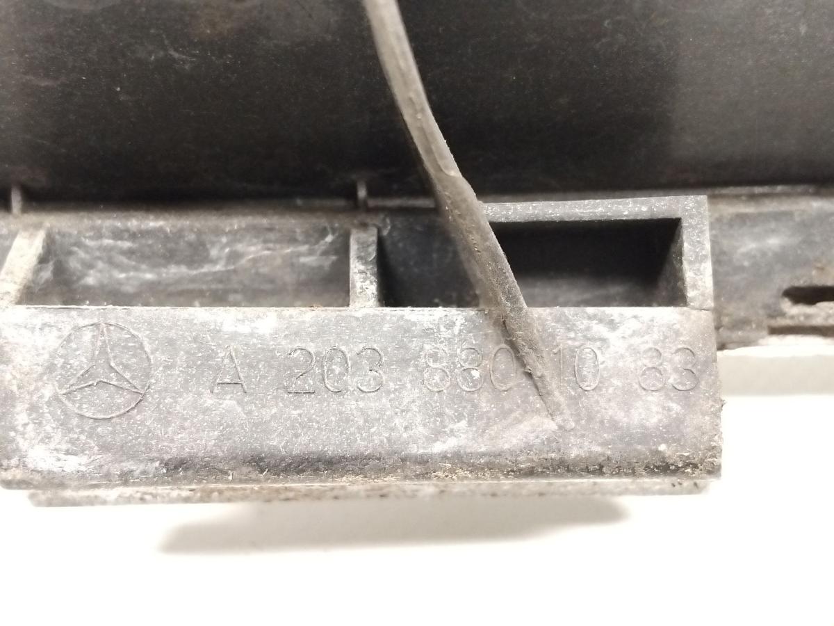 Mercedes Benz C203 Sportcoupe original K&uuml;hlergrill mit Emblem Bj.2006