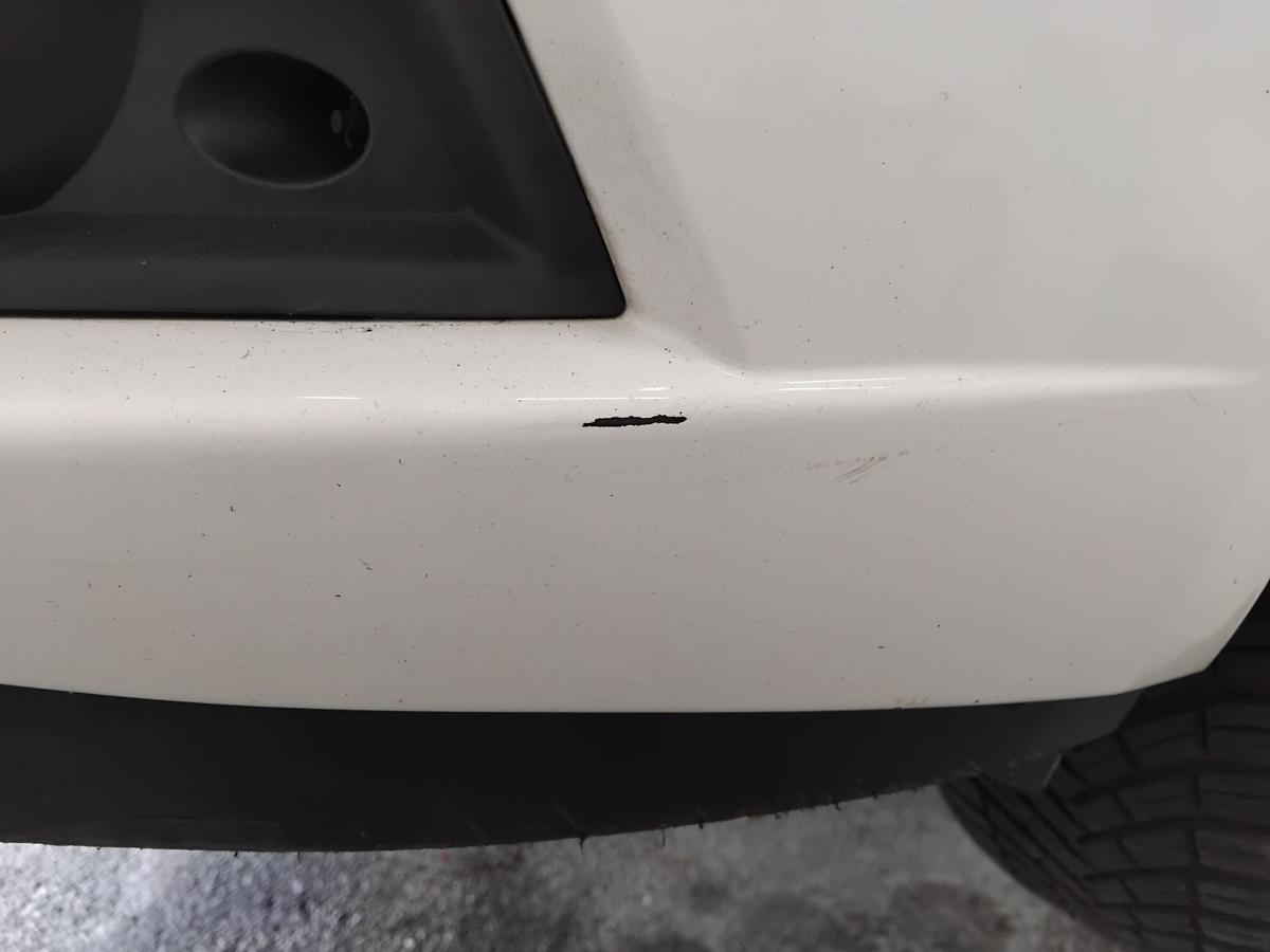 Chevrolet Cruze J300 orig Sto&szlig;stange Stossf&auml;nger vorn BJ2011 GAZ olympic white