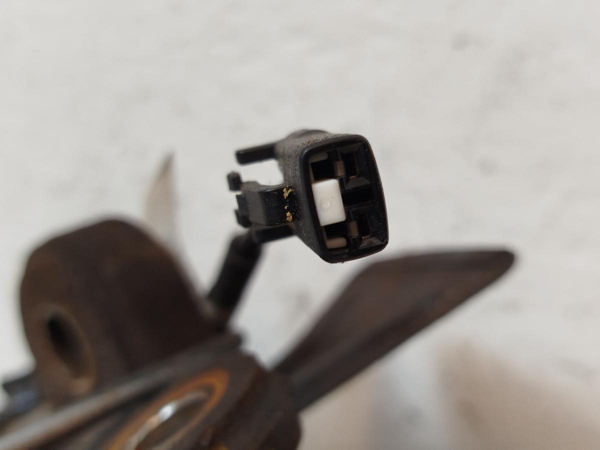 Hyundai i30 PD Mild Hybrid Achsschenkel vorn rechts Radlagergeh&auml;use Schwenklager