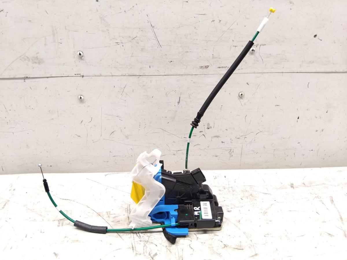 Hyundai i30 Kombi GD orig T&uuml;rschlo&szlig; hinten rechts mit Zentralverriegelung BJ2015