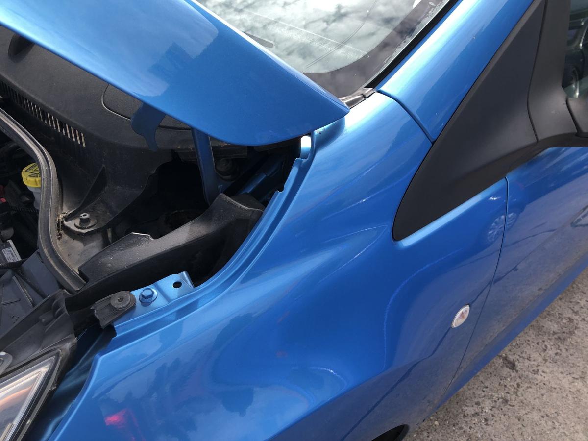 Ford KA RU8 Kotflügel vorn links Fahrerseite Dive Blau