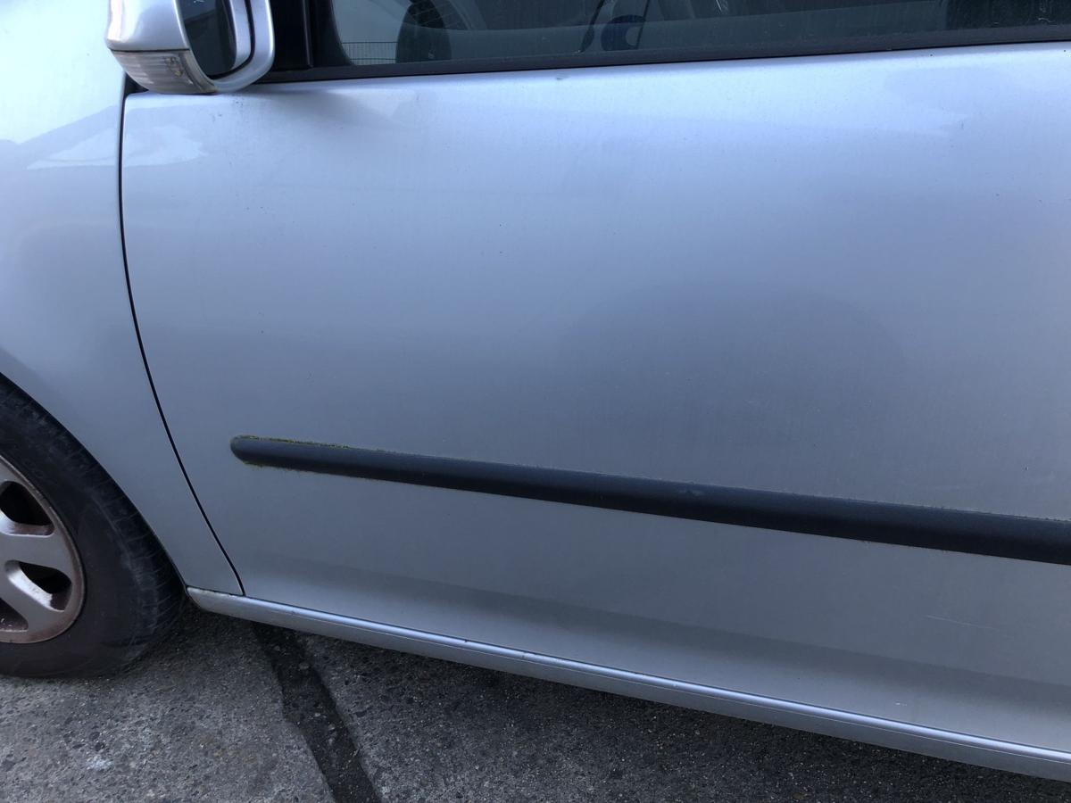 VW Golf 5 V 1K T&uuml;r vorn links Fahrert&uuml;r nur f&uuml;r 3 t&uuml;rer LA7W Reflexsilber