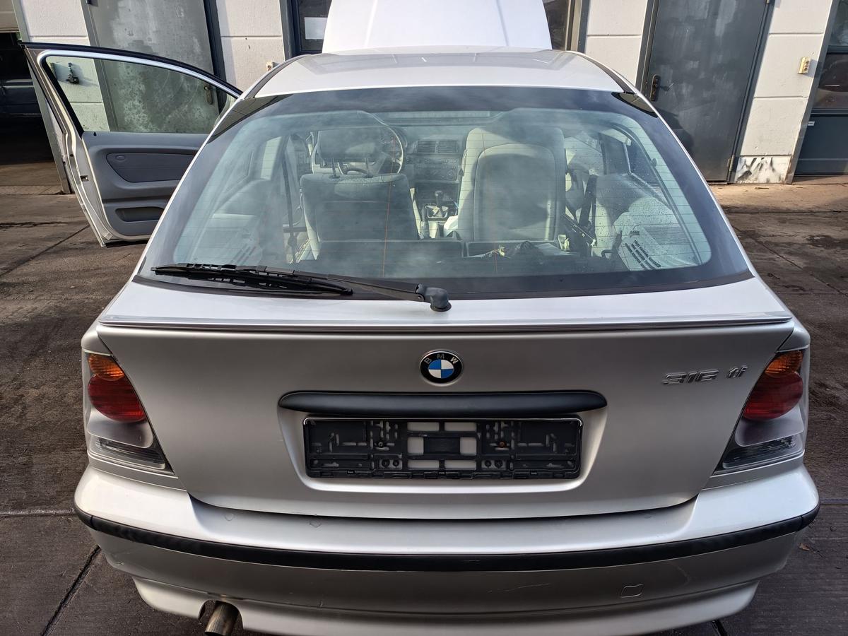 BMW 3er E46 Compact original Heckklappe mit Scheibe 354 Titansilber Bj 2002