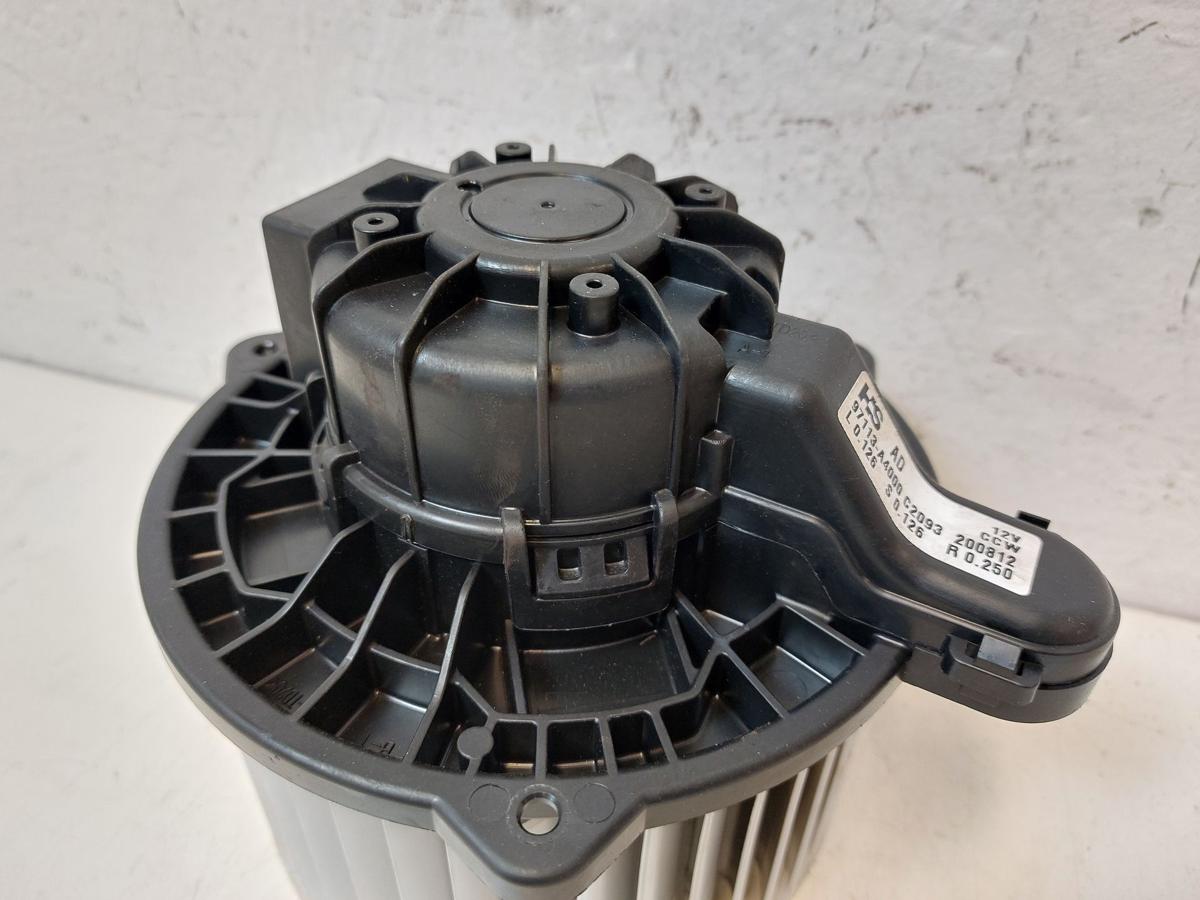 Hyundai i30 PD Mild Hybrid Gebl&auml;semotor Innenraumgebl&auml;se mit Vorwiderstand