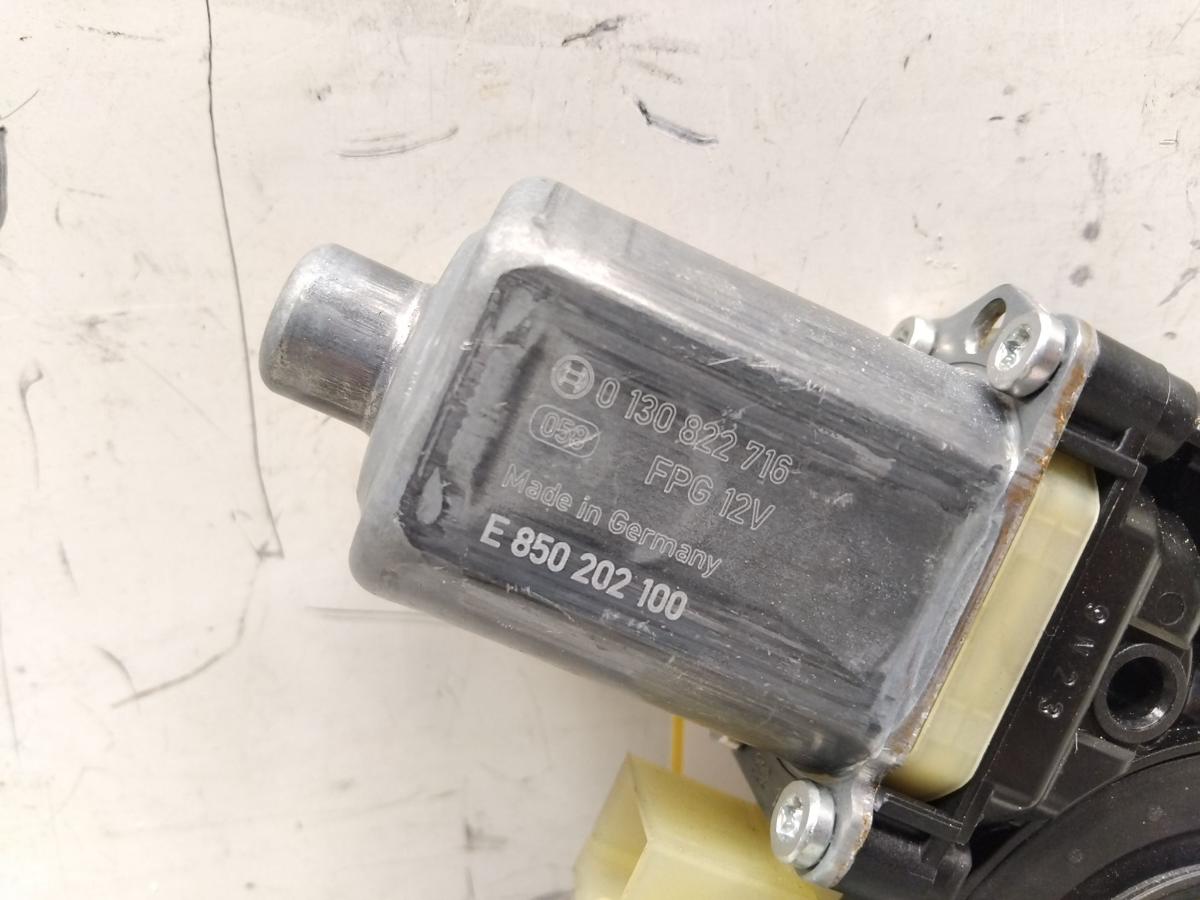 VW Golf Sportsvan original Fensterhebermotor vorn links Bj.2017