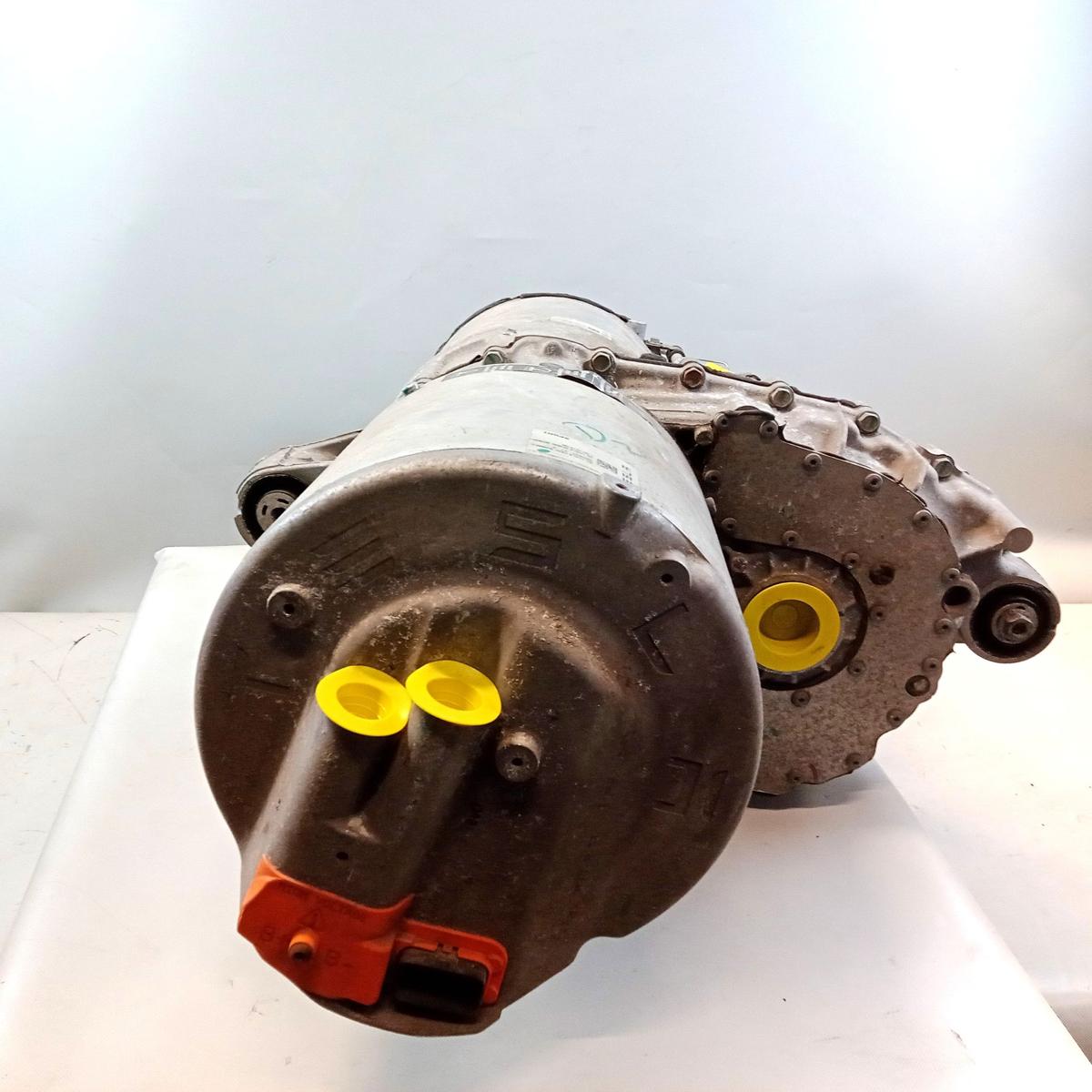 Tesla Model S Performance Antrieb mit 2 Elektromotoren 1002633-01-R hinten Bj.2019