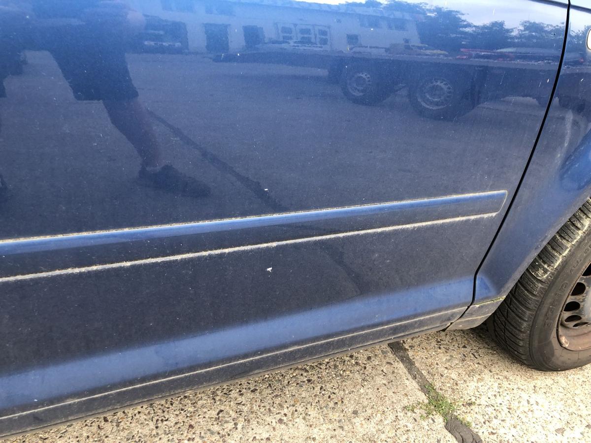 Audi A3 8P ab05 T&uuml;r vorn rechts Beifahrert&uuml;r im Rohbau Scheibenrahmen LZ5C 3trg