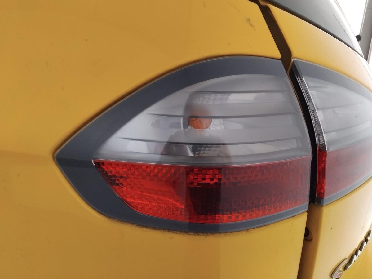 Ford S-Max 1 WA6 original Rückleuchte Schlussleuchte links außen BJ2008