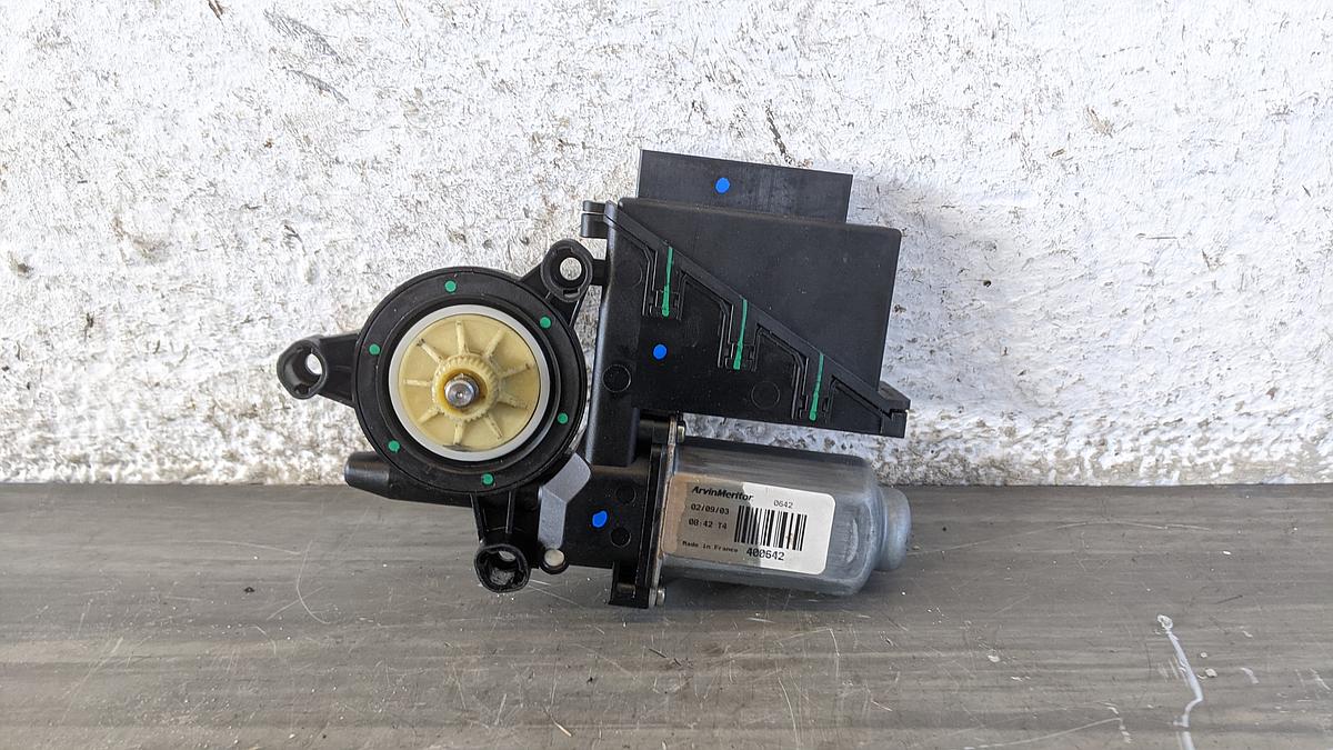 VW Polo 9N1 Fensterhebermotor vorne rechts 5-türer 6Q0959801A