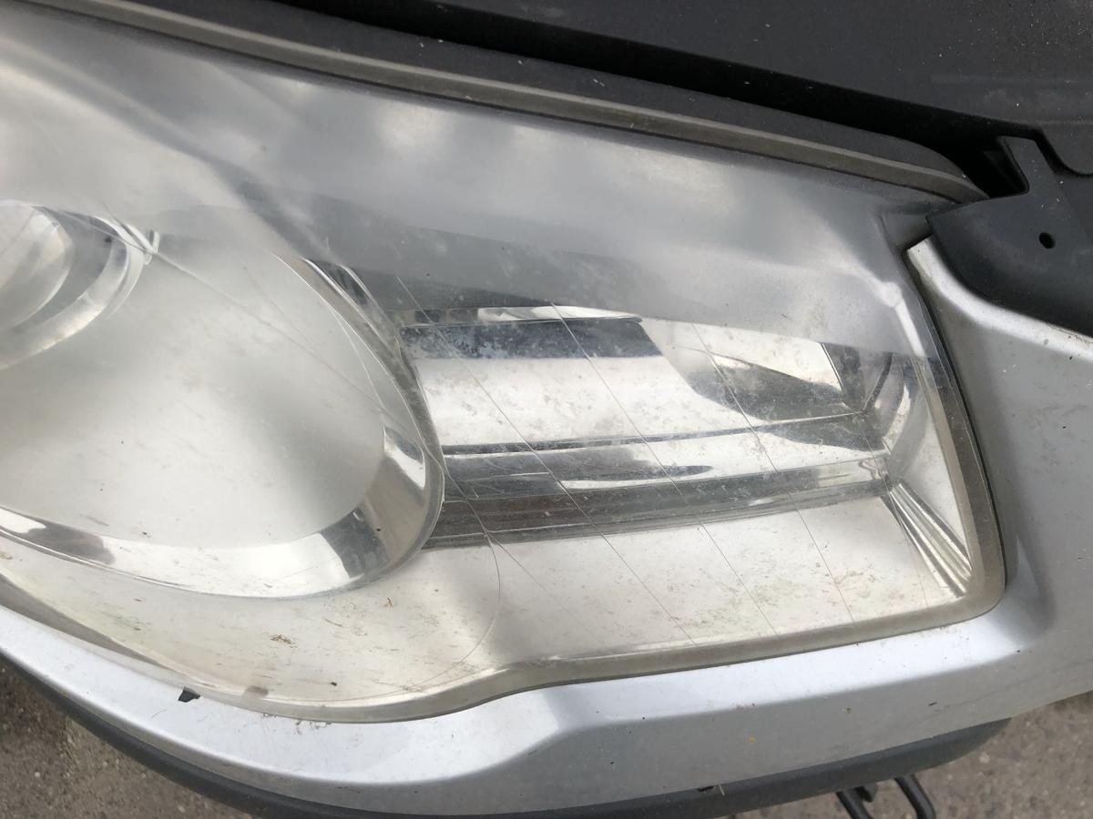 VW Touran 1T GP Scheinwerfer rechts Depo Tr&uuml;b Frontscheinwerfer Halogen ab06