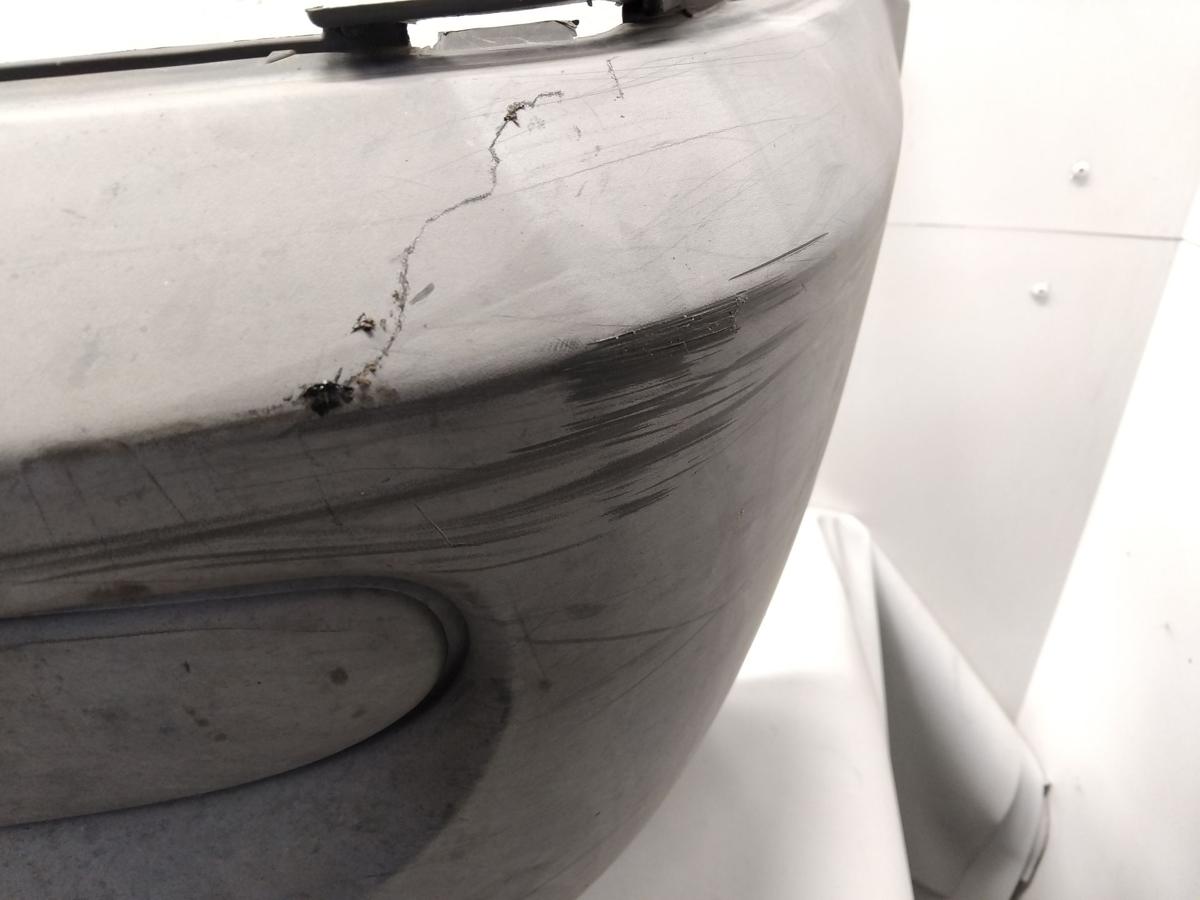 Mercedes Sprinter 2 906 original Sto&szlig;f&auml;nger Sto&szlig;stange vorn Bj.2006 Gebrauchsspuren