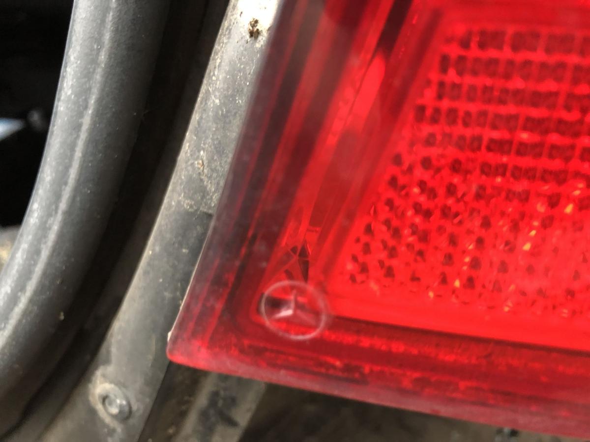 Mercedes W211 S211 E Klasse R&uuml;ckleuchte aussen rechts Kombi R&uuml;cklicht