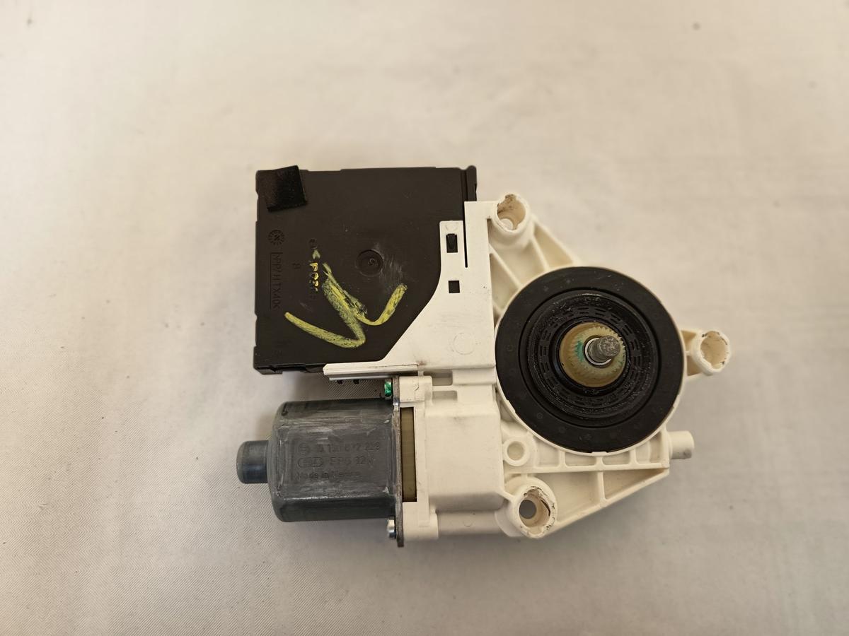 VW Golf VI Variant orig Motor Fensterheber vorn links 1K5837401AN Bj 2009