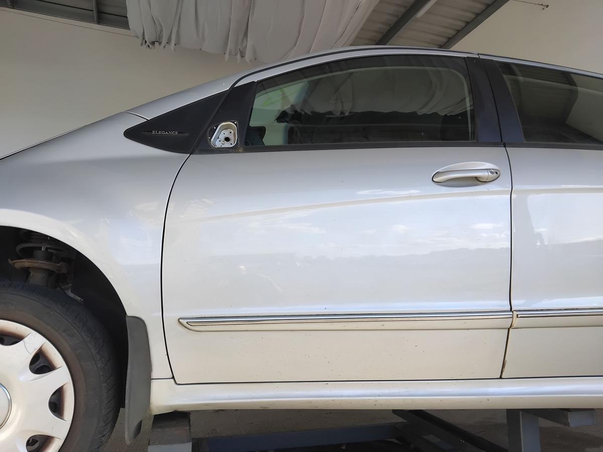Mercedes A-Klasse W169 T&uuml;r vorn links Fahrert&uuml;r 5-t&uuml;rig BJ2005 761 polarsilbermetallic