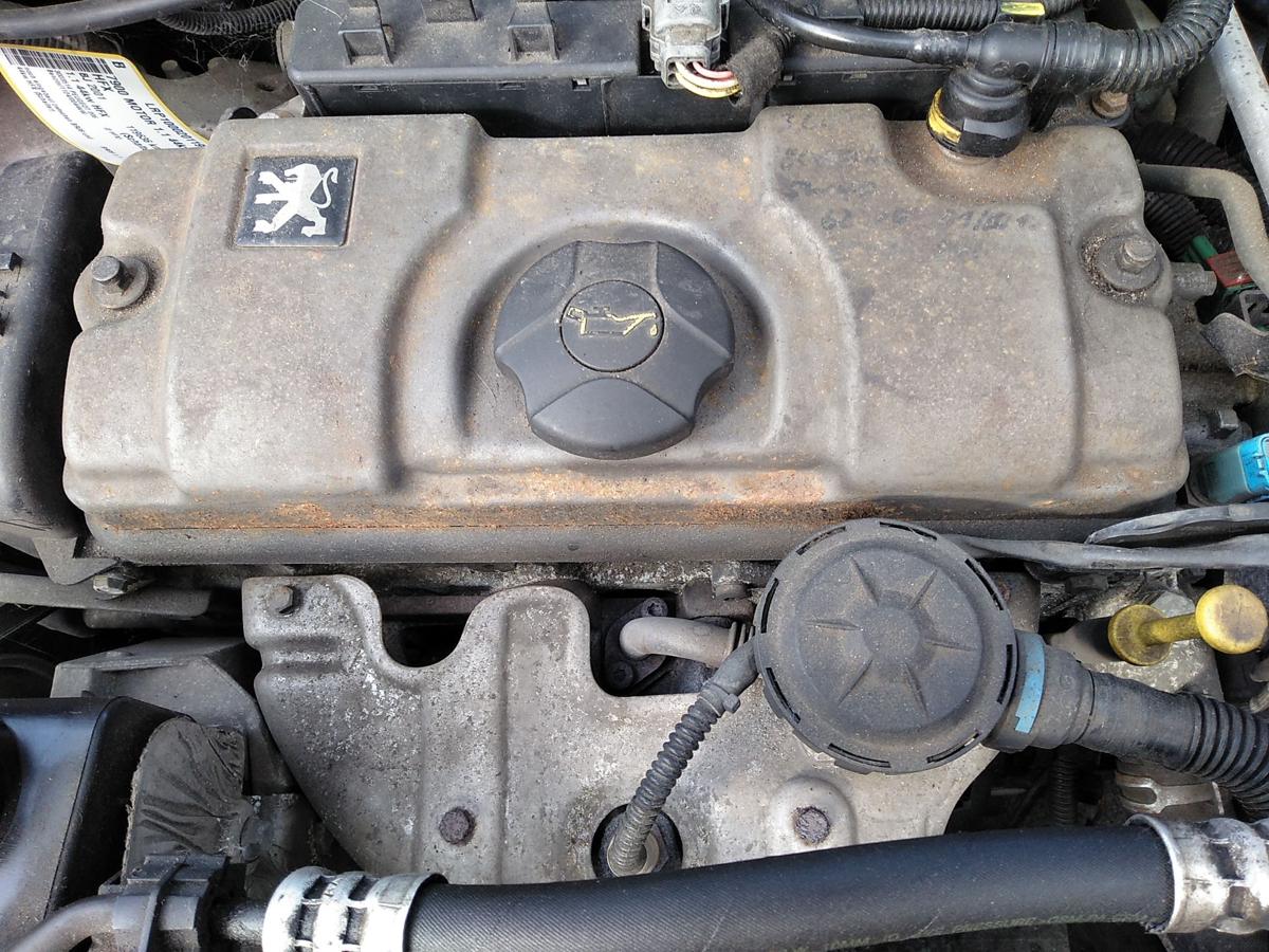 Motor HFX 1.1 44kw Laufleistung 119636km Peugeot 206 Bj.2001