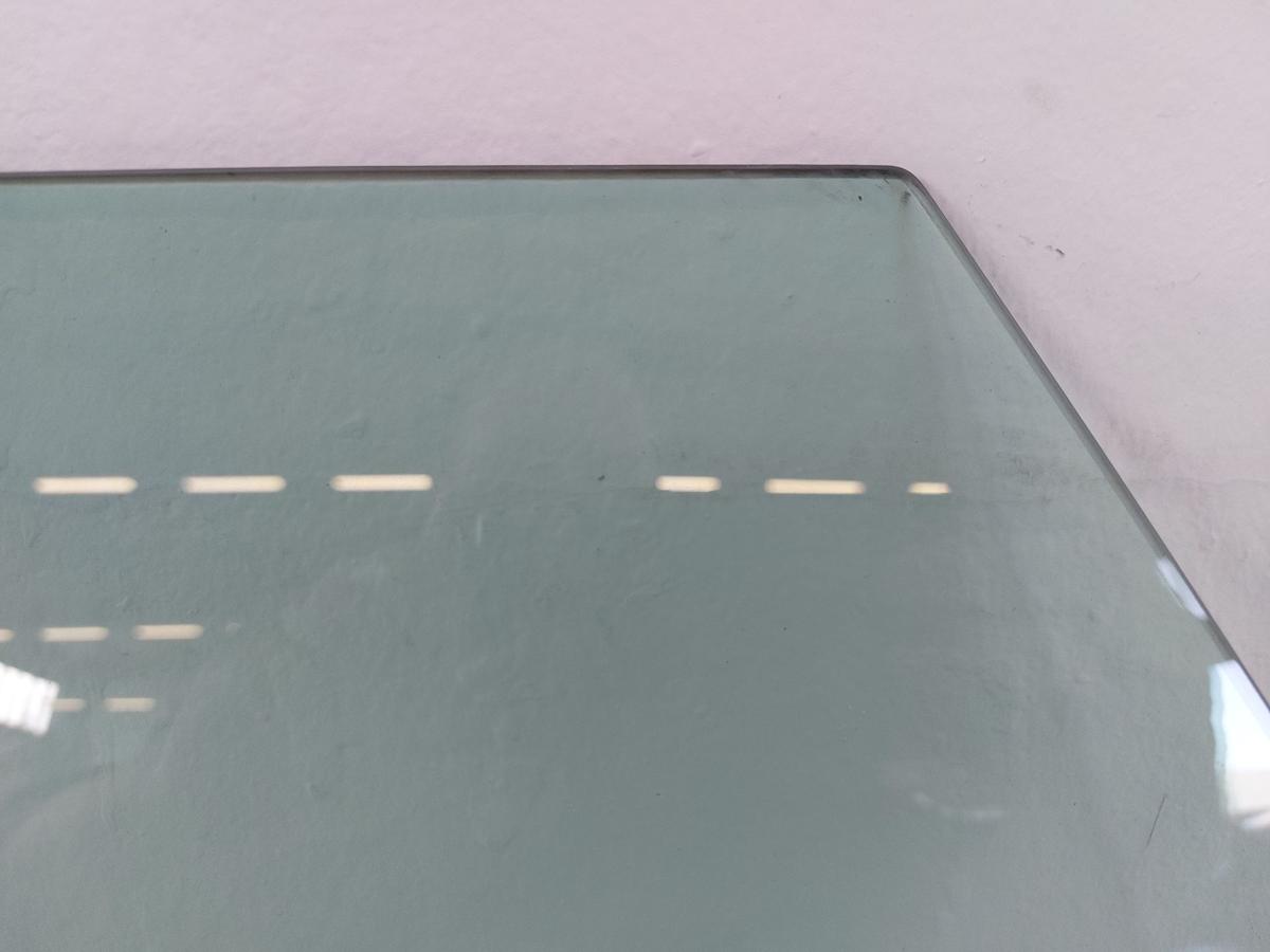 Ford Focus DYB CEW Turnier T&uuml;rscheibe hinten links Seitenscheibe Kombi Colorglas