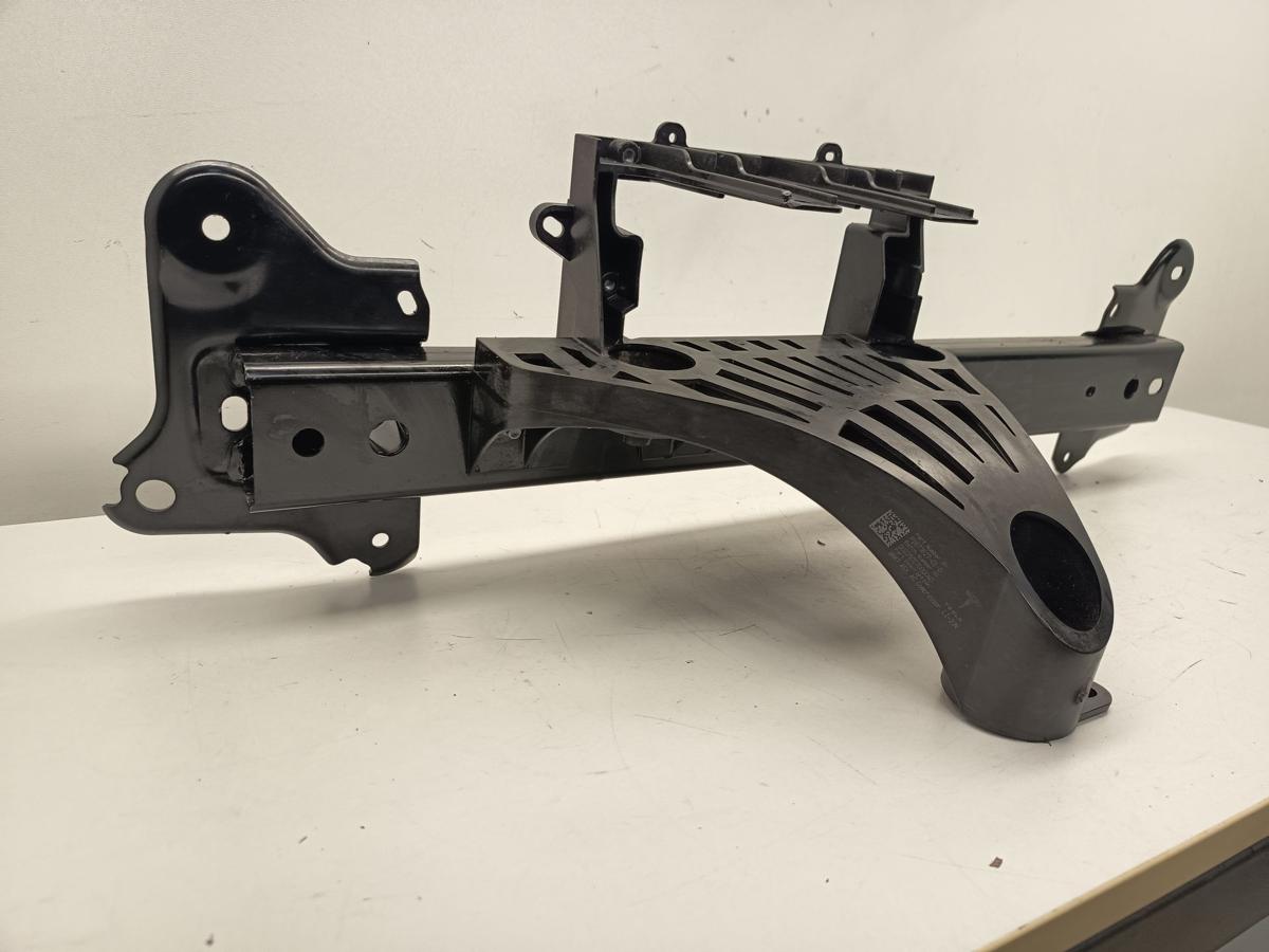 Tesla Model Y original halter Klimakompressor P167362701D Baujahr 2025