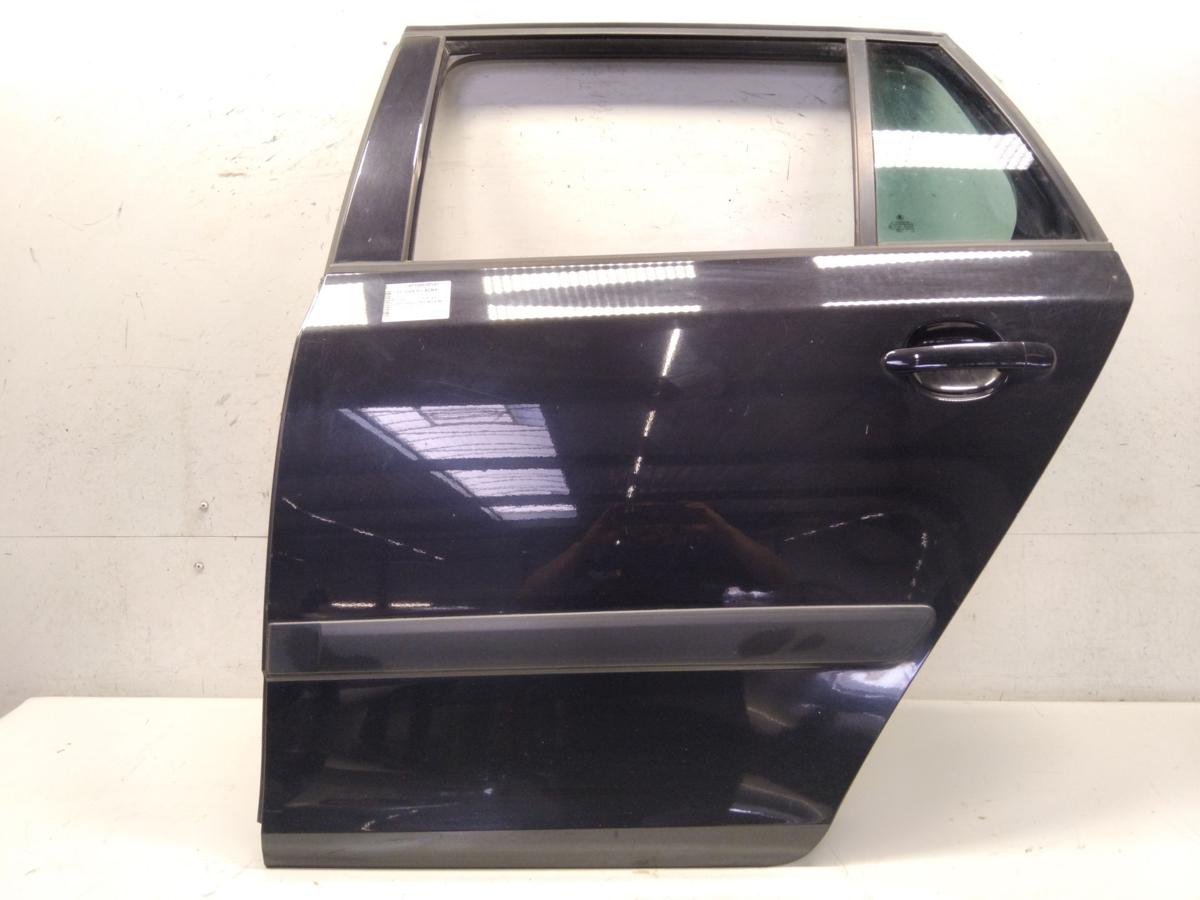 Skoda Fabia 2 Kombi 5J T&uuml;r hinten links schwarzmetallic 9910 Black Magic Bj.2008