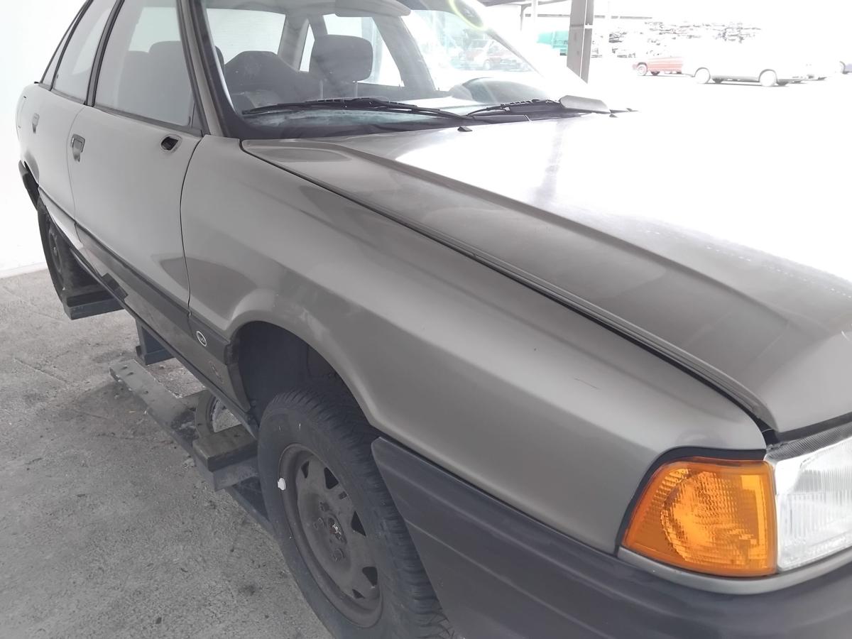 Audi 80 B3 Typ 89 original Kotfl&uuml;gel vorn rechts LY6U Papyrusmetallic BJ1991