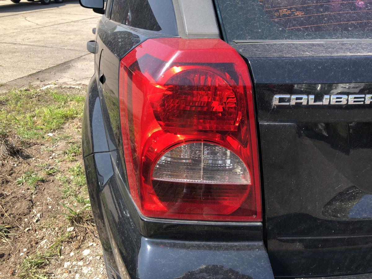 Dodge Caliber PK Rückleuchte links Rücklicht Heckleuchte Schlussleuchte