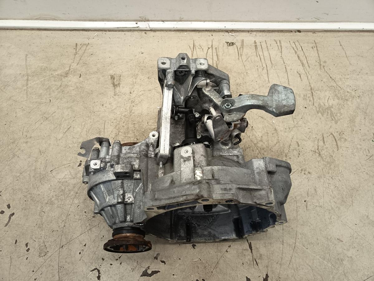 VW Touran 1T original Schaltgetriebe 6G HYG 1.4l 103kW Benzin Bj 2006