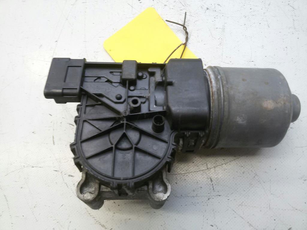 Renault Twingo CN0 original Wischermotor vorn Bosch 0390241541 BJ2011