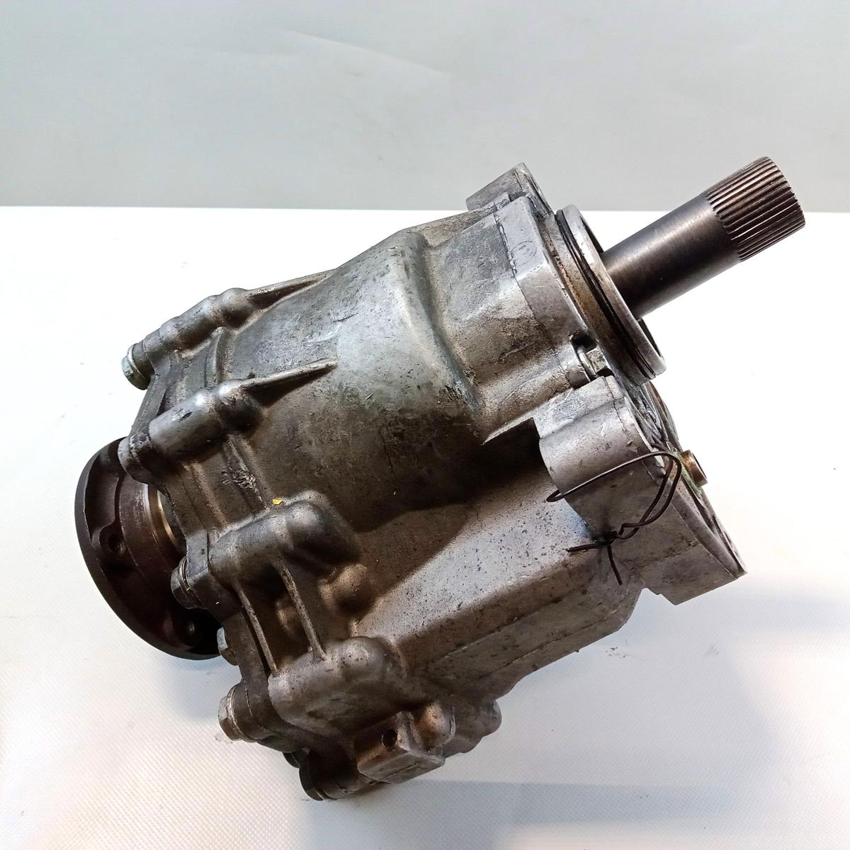 Audi A3 8L original Verteilergetriebe Winkelantrieb vorn 02M409053EZSB BJ2000