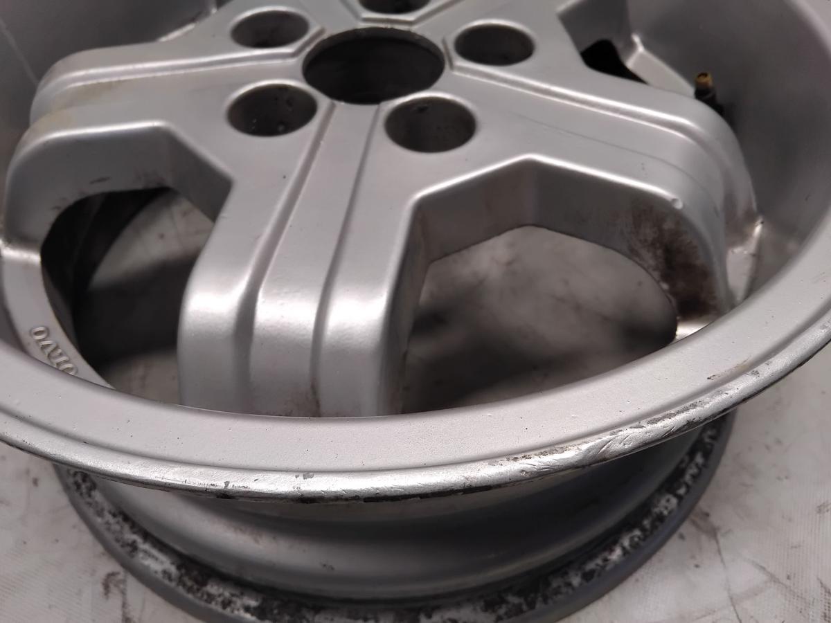 original Alufelge Volvo 6Jx15 ET20 6x15x20 1272356 Volvo 240 Turbo Bj.1980