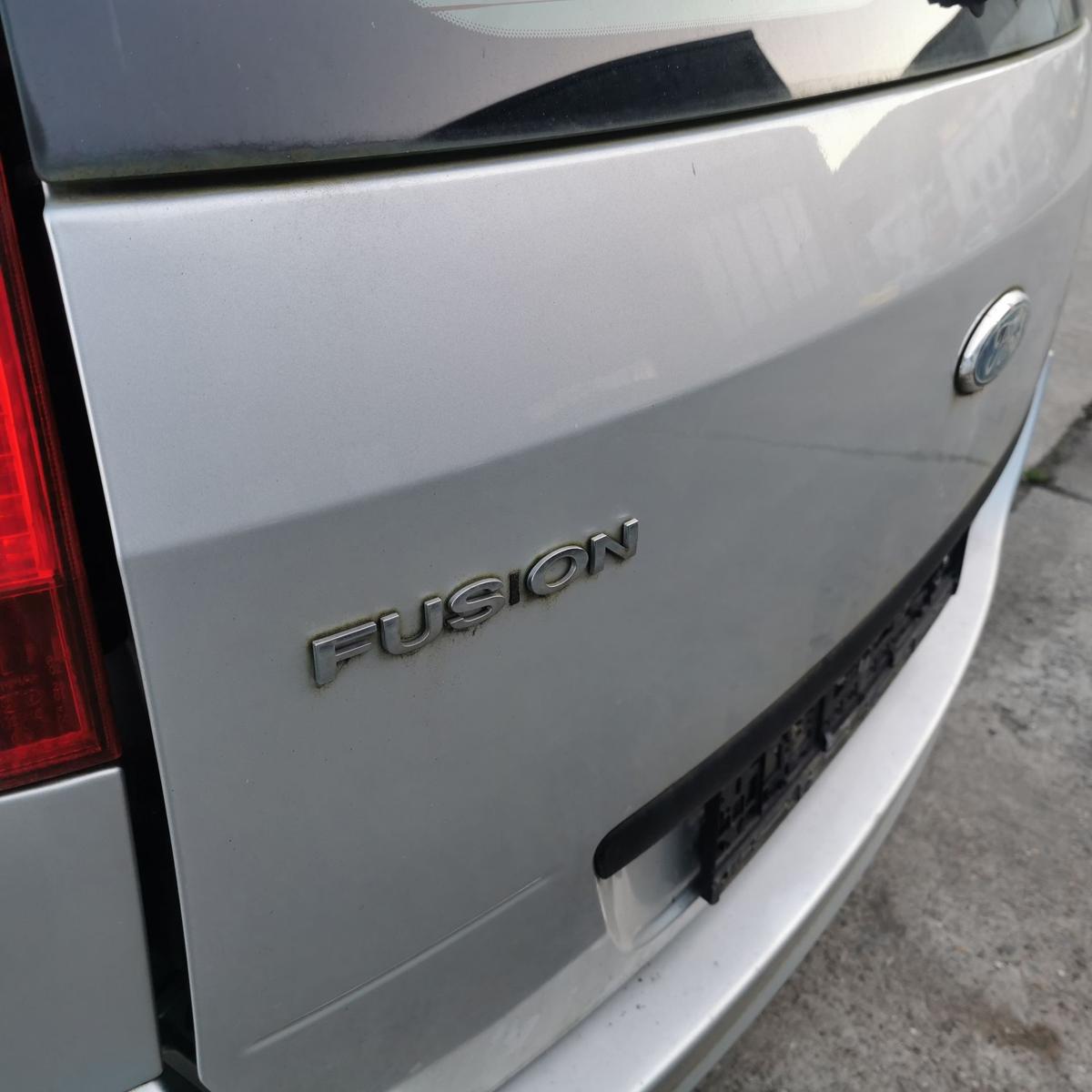 Ford Fusion JU2 Heckklappe Klappe hinten Kofferraumklappe m Scheibe Polar Silber